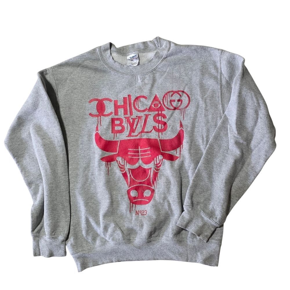 Gray Chicago Bulls Sweatshirt -small